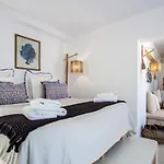 Athina And Plaka (Naxos)