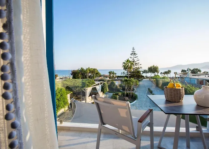 Athina And Apartment